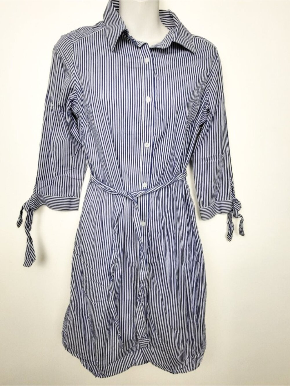Alfred Sung striped tie-cuff belted shirtdress | Size XS